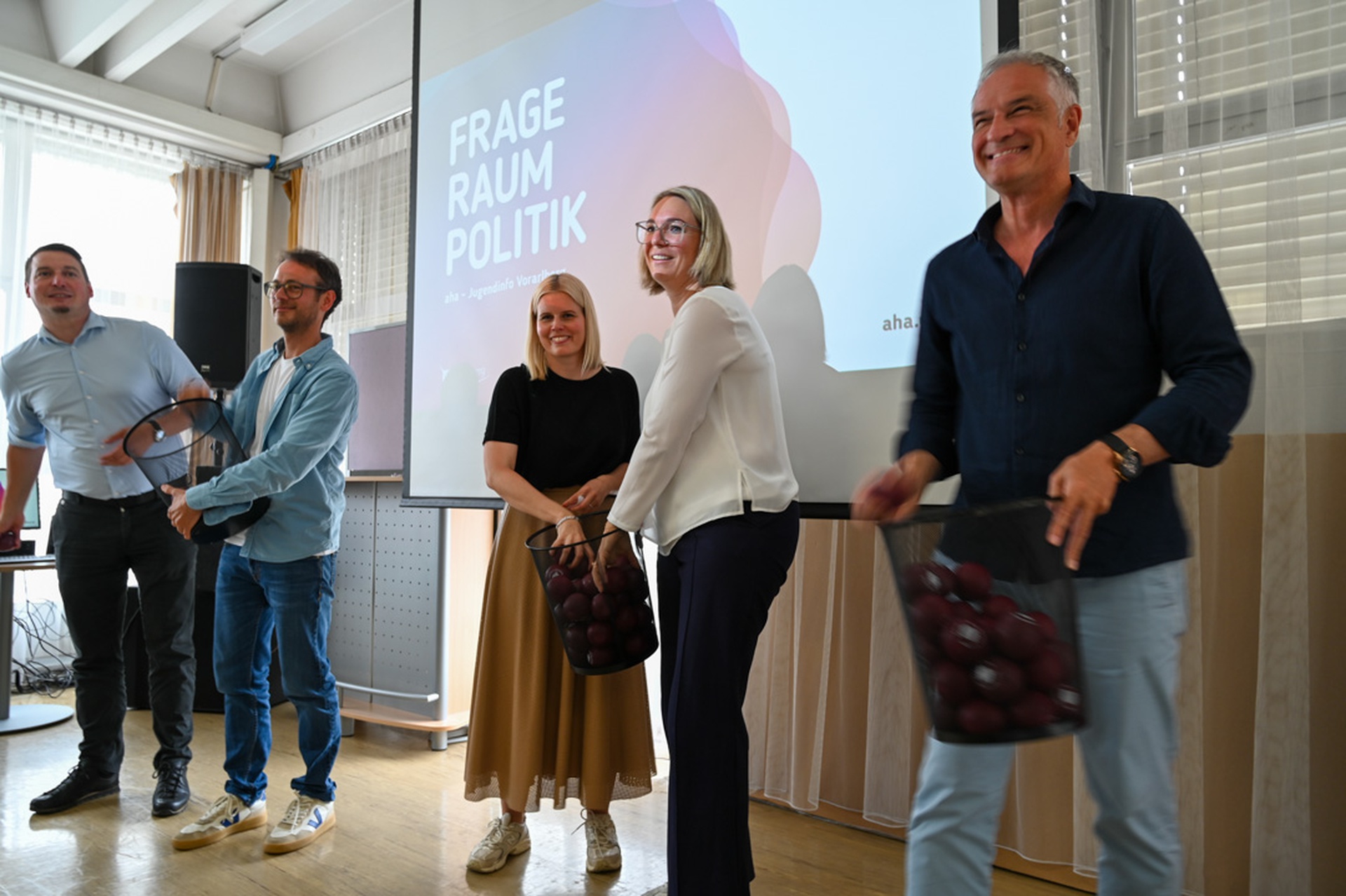 FrageRaum Politik 2026