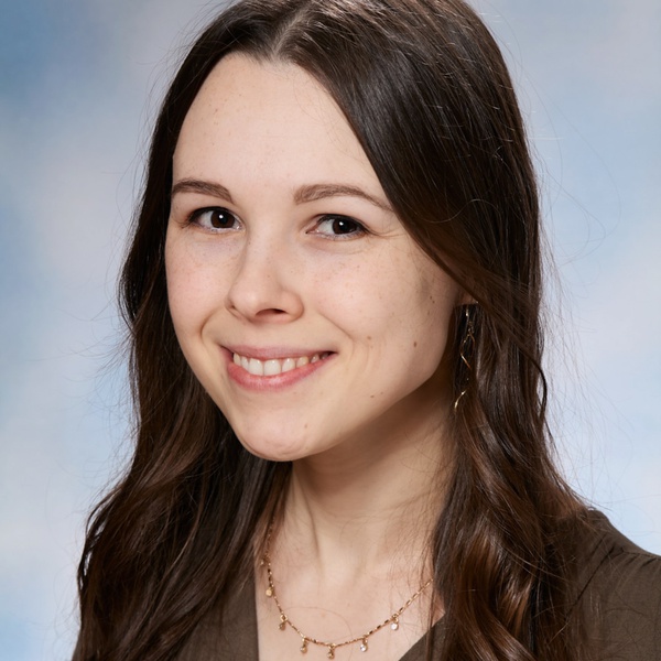 Larissa Erhart