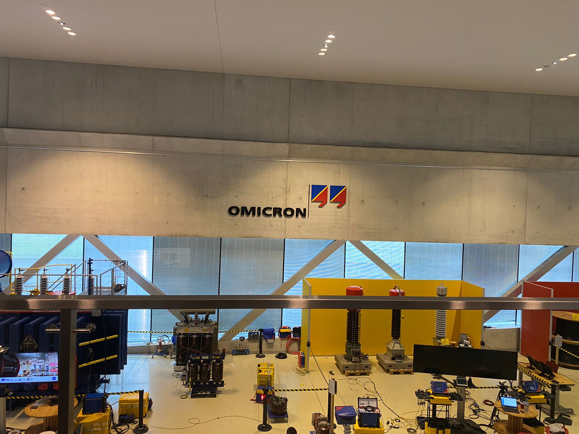 Zu Besuch bei Omicron Electronics