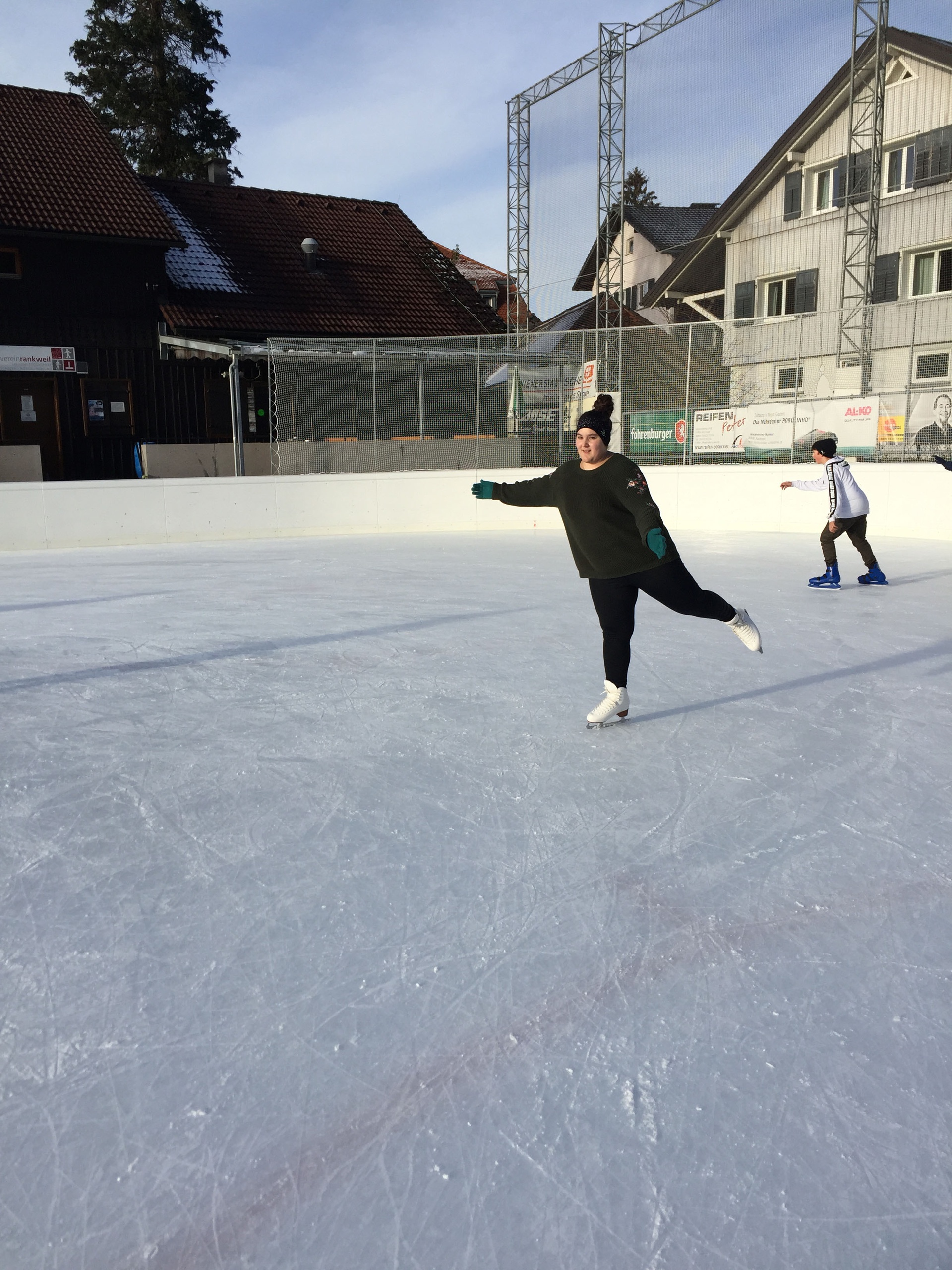 2B on Ice  Eislaufen in Rankweil