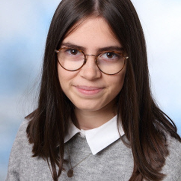 Aline Madlener