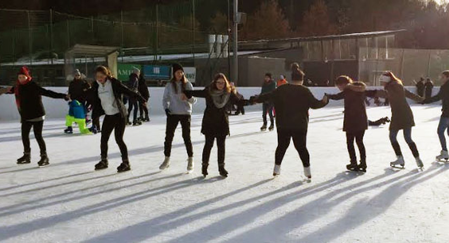 2B on Ice  Eislaufen in Rankweil