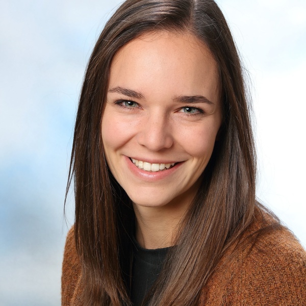 Nadine Mathis